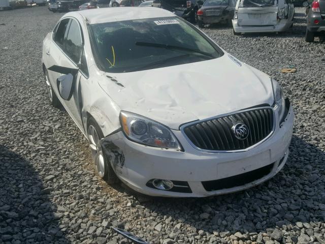 1G4PP5SK2E4159183 - 2014 BUICK VERANO WHITE photo 1