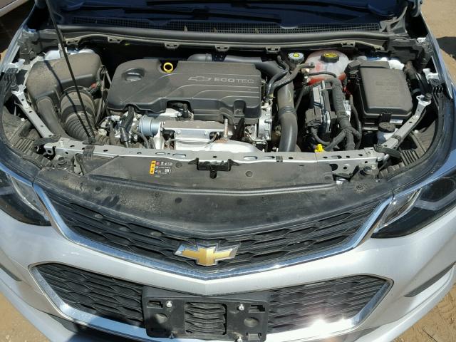 1G1BE5SM4J7145647 - 2018 CHEVROLET CRUZE LT SILVER photo 7