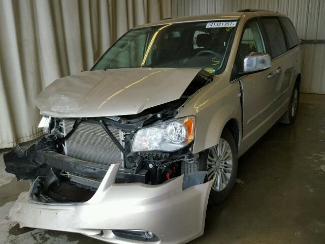 2C4RC1CG4ER412500 - 2014 CHRYSLER TOWN & COU TAN photo 2