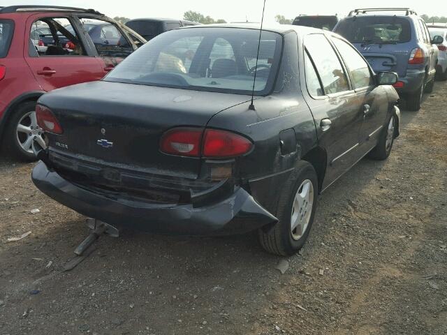 1G1JC524X17135612 - 2001 CHEVROLET CAVALIER BLACK photo 4