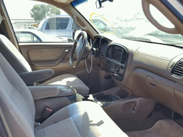 5TDZT34A44S215208 - 2004 TOYOTA SEQUOIA SR BEIGE photo 5