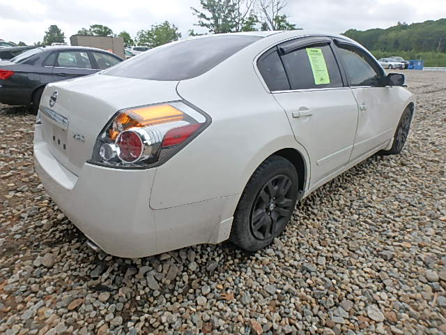 1N4AL21E79N460408 - 2009 NISSAN ALTIMA 2.5 WHITE photo 4