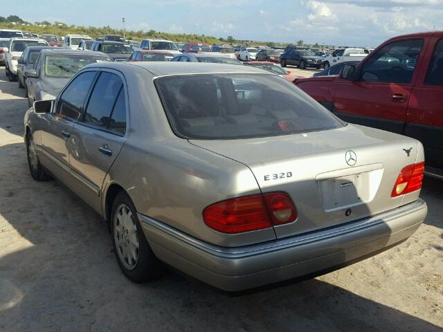 WDBJF65F8WA626531 - 1998 MERCEDES-BENZ E 320 TAN photo 3