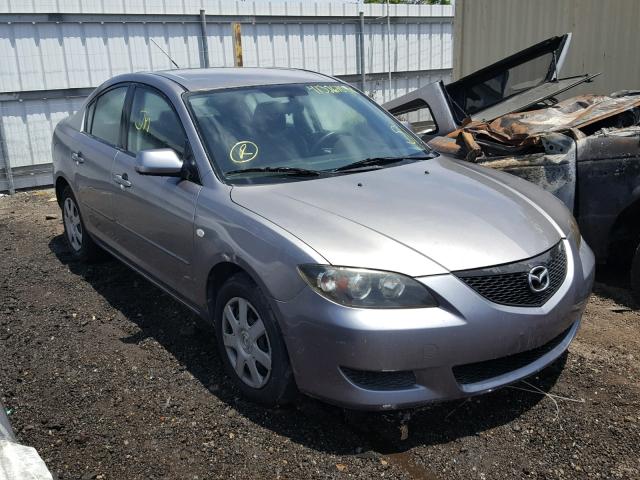 JM1BK12G161414345 - 2006 MAZDA 3 I GRAY photo 1