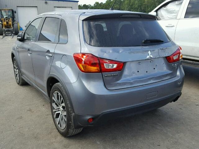 JA4AP3AU3GZ041807 - 2016 MITSUBISHI OUTLANDER GRAY photo 3