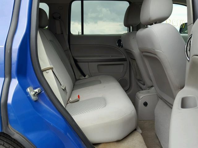 3GNDA13D28S607208 - 2008 CHEVROLET HHR LS BLUE photo 6