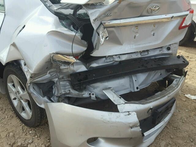 2T1BU4EE4BC716899 - 2011 TOYOTA COROLLA BA SILVER photo 9