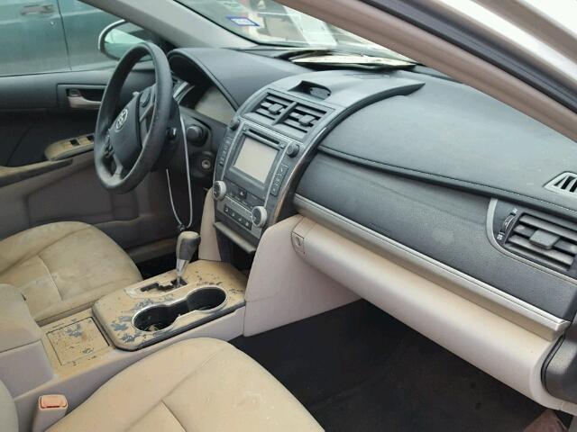 4T4BF1FK6CR247608 - 2012 TOYOTA CAMRY SILVER photo 5