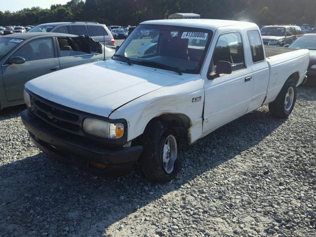 4F4CR16U4RTM90609 - 1994 MAZDA B3000 CAB WHITE photo 2