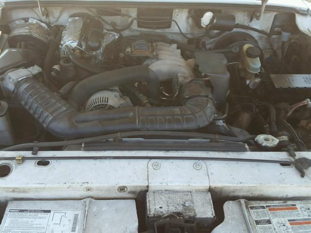 4F4CR16U4RTM90609 - 1994 MAZDA B3000 CAB WHITE photo 7