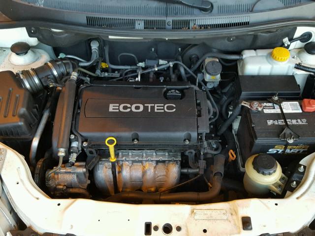 KL1TD6DE0BB124455 - 2011 CHEVROLET AVEO LS WHITE photo 7