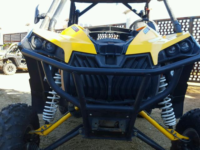 3JBPXLP10DJ000484 - 2013 CAN-AM MAVERICK 1 YELLOW photo 18