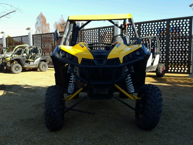 3JBPXLP10DJ000484 - 2013 CAN-AM MAVERICK 1 YELLOW photo 3