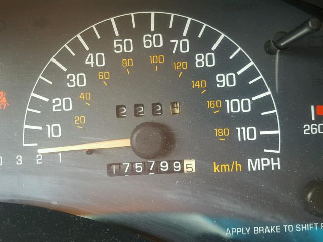 1G2WK52J12F276831 - 2002 PONTIAC GRAND PRIX RED photo 8