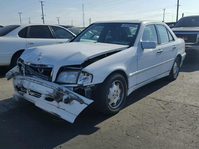 WDBHA24G9YA820441 - 2000 MERCEDES-BENZ C 230 WHITE photo 2