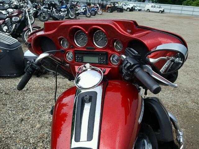 1HD1KEM19CB607620 - 2012 HARLEY-DAVIDSON FLHTK ELEC 红色 照片 5