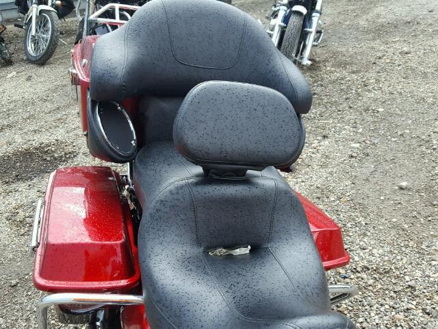 1HD1KEM19CB607620 - 2012 HARLEY-DAVIDSON FLHTK ELEC 红色 照片 6