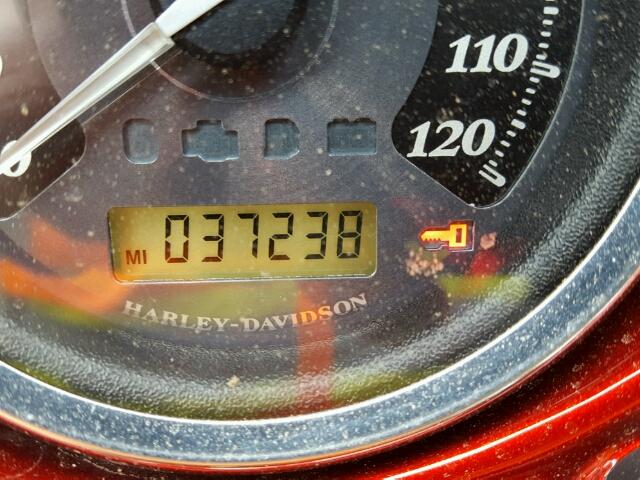 1HD1KEM19CB607620 - 2012 HARLEY-DAVIDSON FLHTK ELEC 红色 照片 8