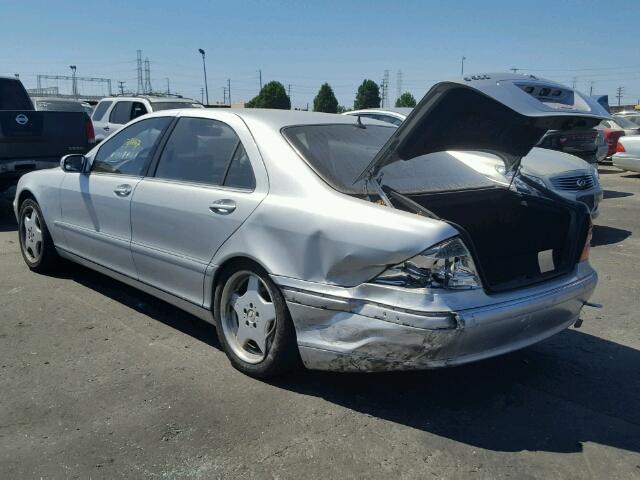 WDBNG75J51A215119 - 2001 MERCEDES-BENZ S 500 SILVER photo 3