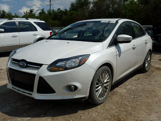 1FADP3J23EL410432 - 2014 FORD FOCUS TITA WHITE photo 2