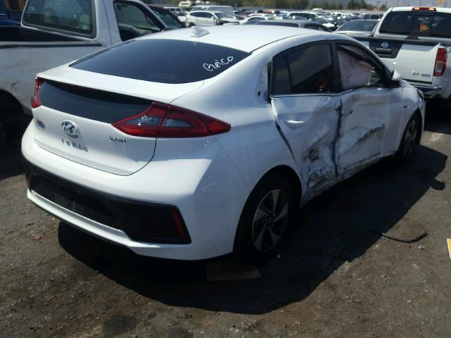 KMHC75LC1HU026344 - 2017 HYUNDAI IONIQ SEL WHITE photo 4