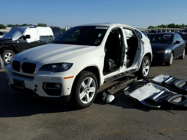 5UXFG2C56DL784874 - 2013 BMW X6 XDRIVE3 WHITE photo 2