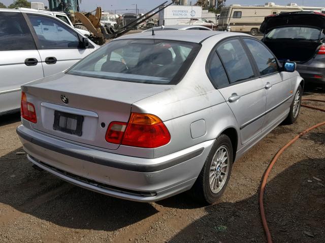 WBAAM3337XCA83368 - 1999 BMW 323I SILVER photo 4