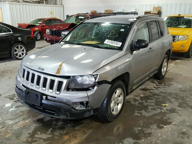 1C4NJCBA2FD104792 - 2015 JEEP COMPASS SP SILVER photo 2