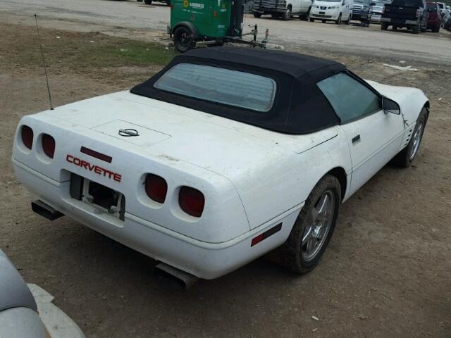 1G1YY32P1R5109843 - 1994 CHEVROLET CORVETTE WHITE photo 4