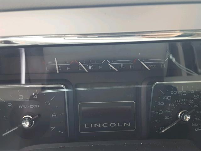 5LMJJ2J56AEJ05923 - 2010 LINCOLN NAVIGATOR SILVER photo 8