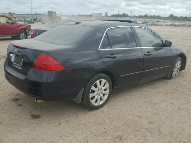 1HGCM66546A066742 - 2006 HONDA ACCORD EX BLACK photo 4