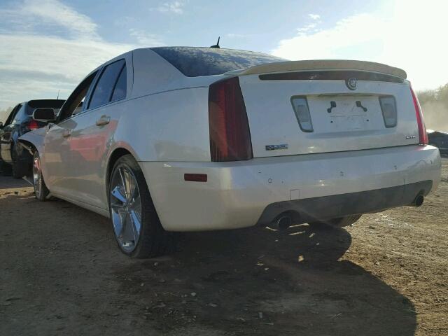 1G6DW677750153121 - 2005 CADILLAC STS WHITE photo 3