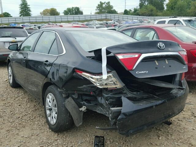 4T1BF1FK0FU984835 - 2015 TOYOTA CAMRY LE შავი ფოტო 3