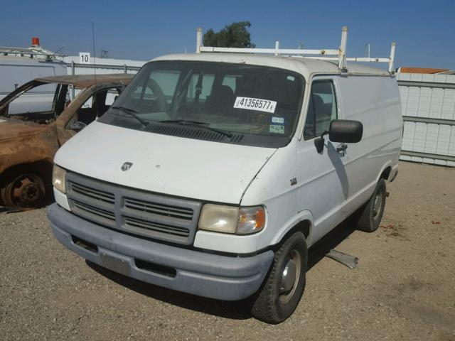 2B7GB11X1SK529730 - 1995 DODGE RAM VAN WHITE photo 2