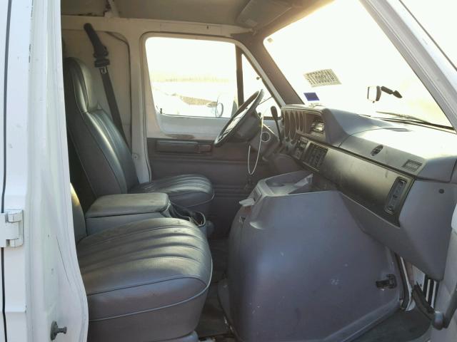 2B7GB11X1SK529730 - 1995 DODGE RAM VAN WHITE photo 5