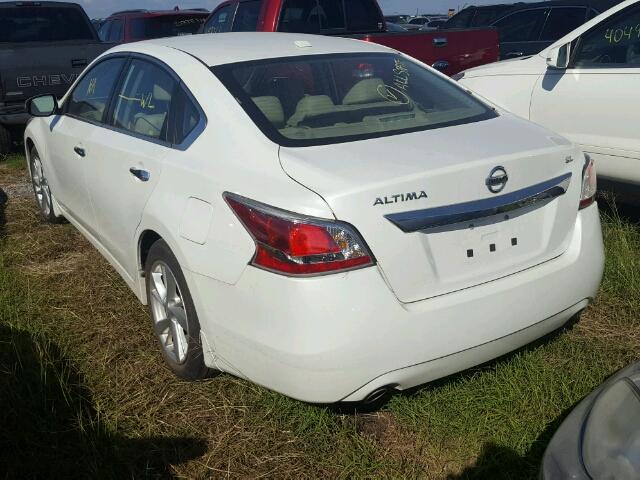 1N4AL3AP6FN870636 - 2015 NISSAN ALTIMA 2.5 WHITE photo 3