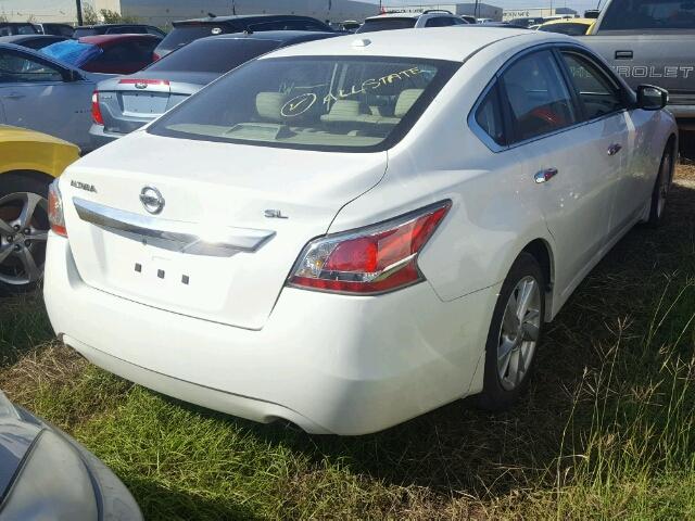 1N4AL3AP6FN870636 - 2015 NISSAN ALTIMA 2.5 WHITE photo 4