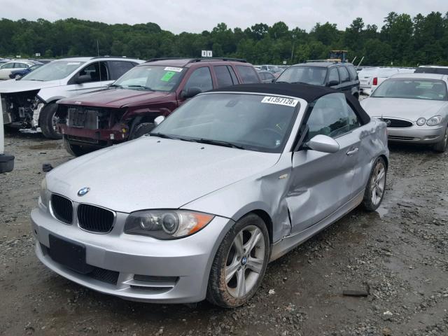 WBAUL73539VJ76501 - 2009 BMW 128 I SILVER photo 2