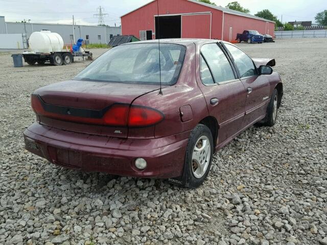 3G2JB52F03S122369 - 2003 PONTIAC SUNFIRE SL BURGUNDY photo 4