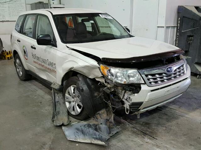 JF2SHAAC5DH434309 - 2013 SUBARU FORESTER 2 WHITE photo 1