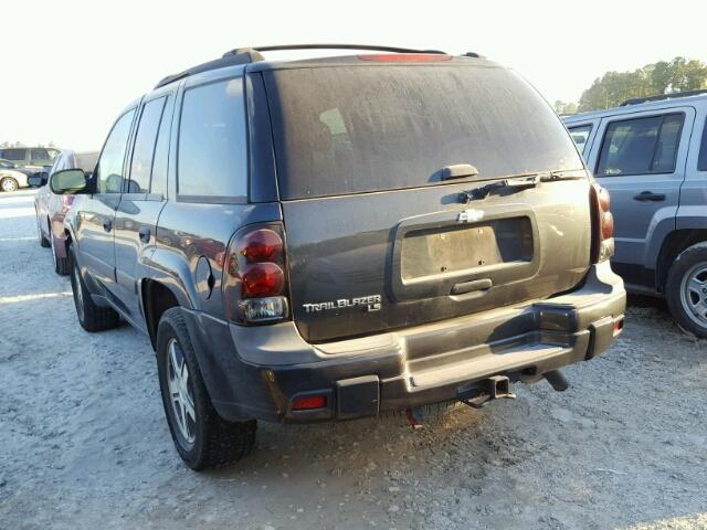 1GNDS13S052128093 - 2005 CHEVROLET TRAILBLAZE GRAY photo 3