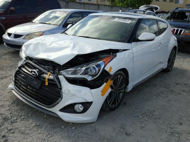 KMHTC6AEXGU285550 - 2016 HYUNDAI VELOSTER T WHITE photo 2