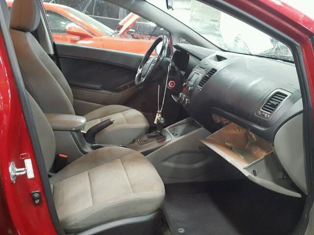 KNAFX4A81G5455189 - 2016 KIA FORTE EX RED photo 5