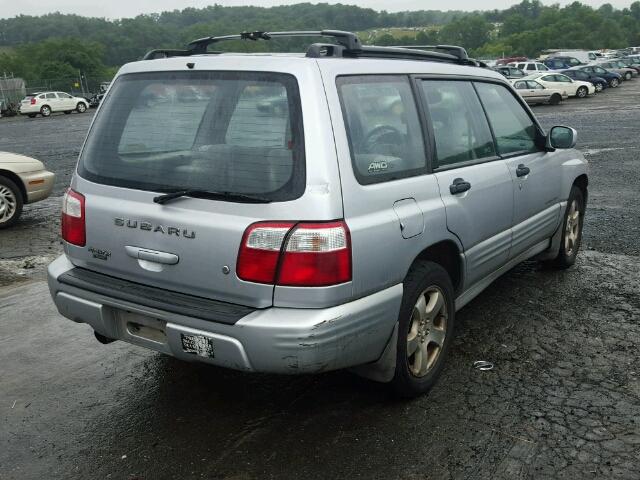JF1SF65602H748118 - 2002 SUBARU FORESTER S SILVER photo 4