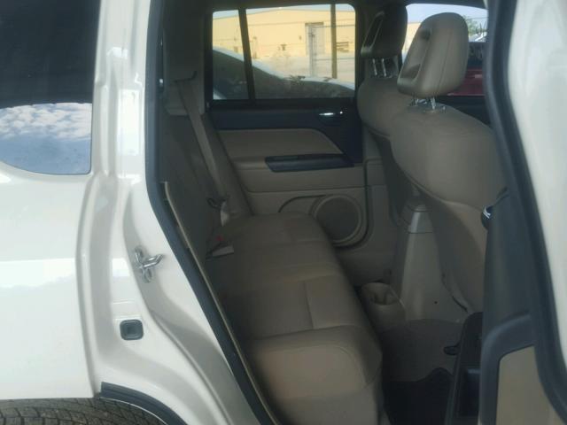 1J4FT47A59D139466 - 2009 JEEP COMPASS SP WHITE photo 6