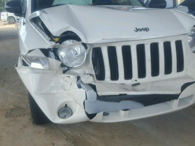 1J4FT47A59D139466 - 2009 JEEP COMPASS SP WHITE photo 9