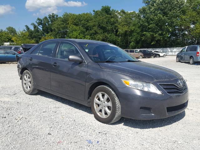 4T4BF3EK6BR201496 - 2011 TOYOTA CAMRY LE/X GRAY photo 1