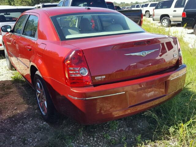 2C3LA53VX9H513820 - 2009 CHRYSLER 300 RED photo 3