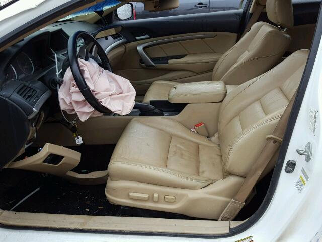 1HGCS1B89AA013536 - 2010 HONDA ACCORD EXL WHITE photo 5