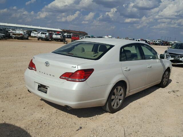 4T1BK36B26U093730 - 2006 TOYOTA AVALON XL WHITE photo 4